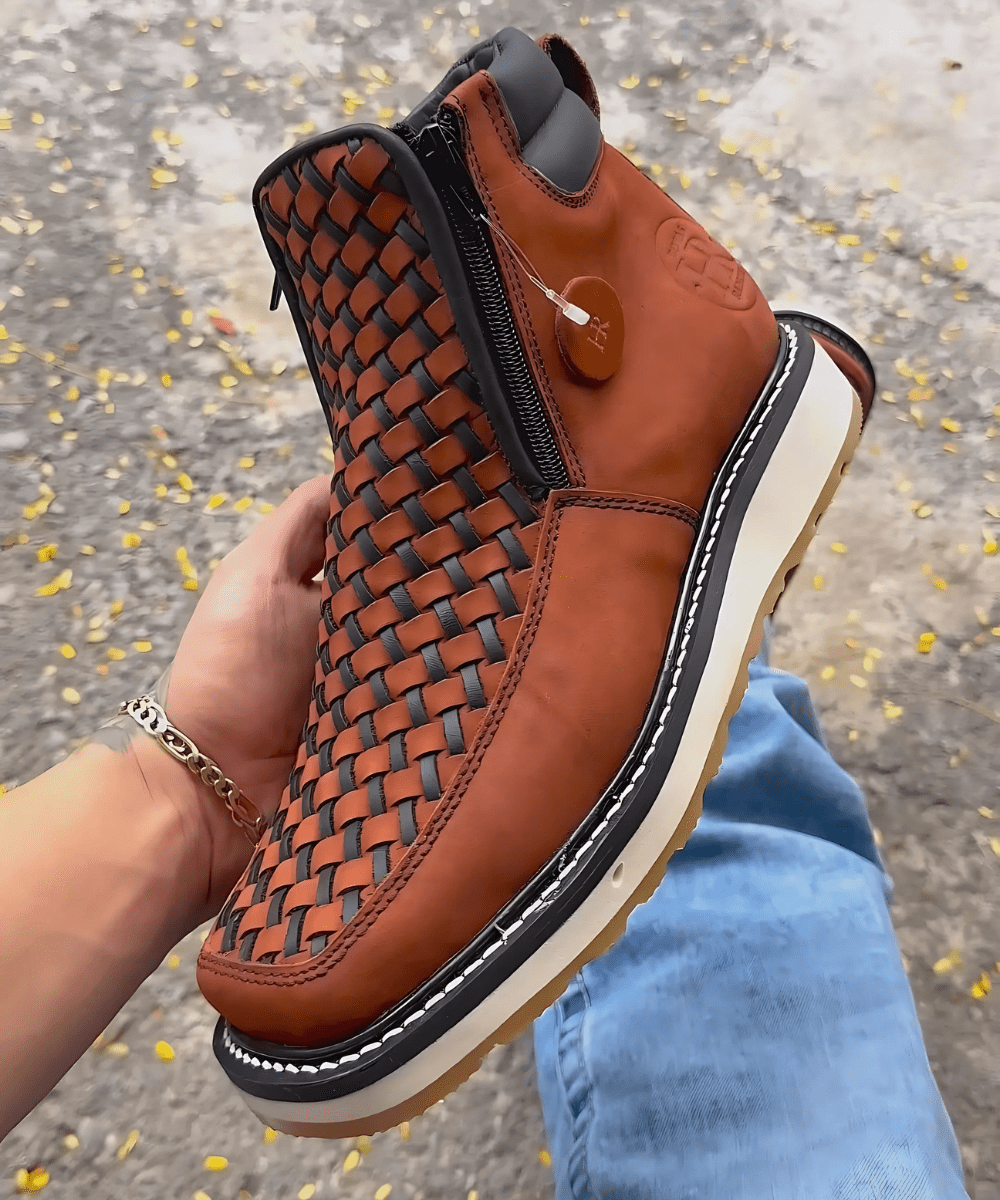 UnboxElements™ Brown / 6 UE Handcrafted Western Cowboy Boots