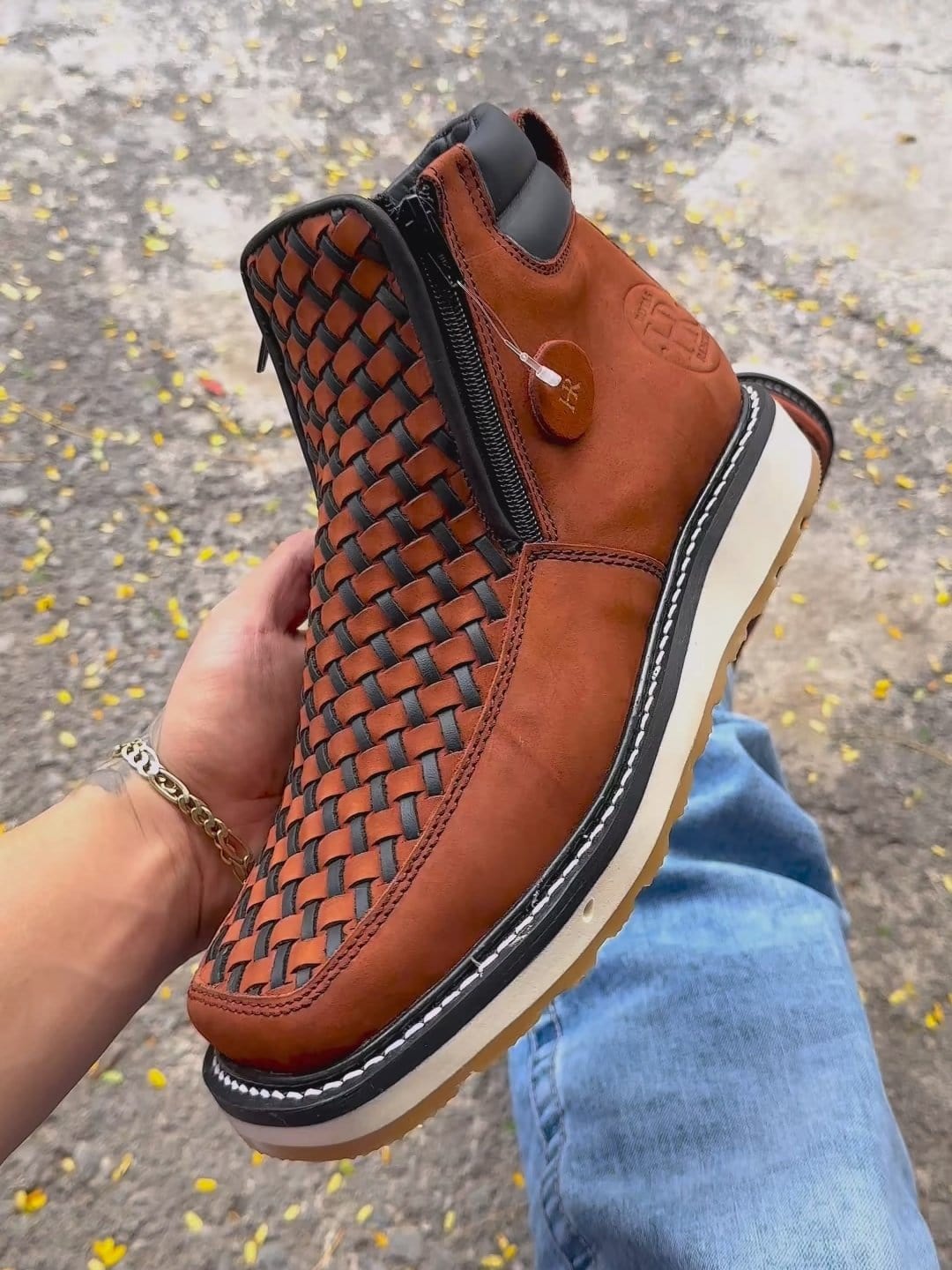 UnboxElements™ Handcrafted Western Cowboy Boots